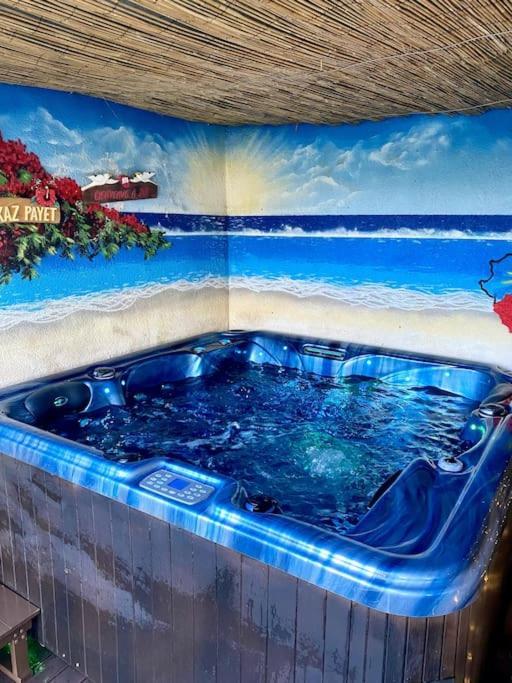 Studio Avec Terrasse Et Jacuzzi Valbonne Exterior photo